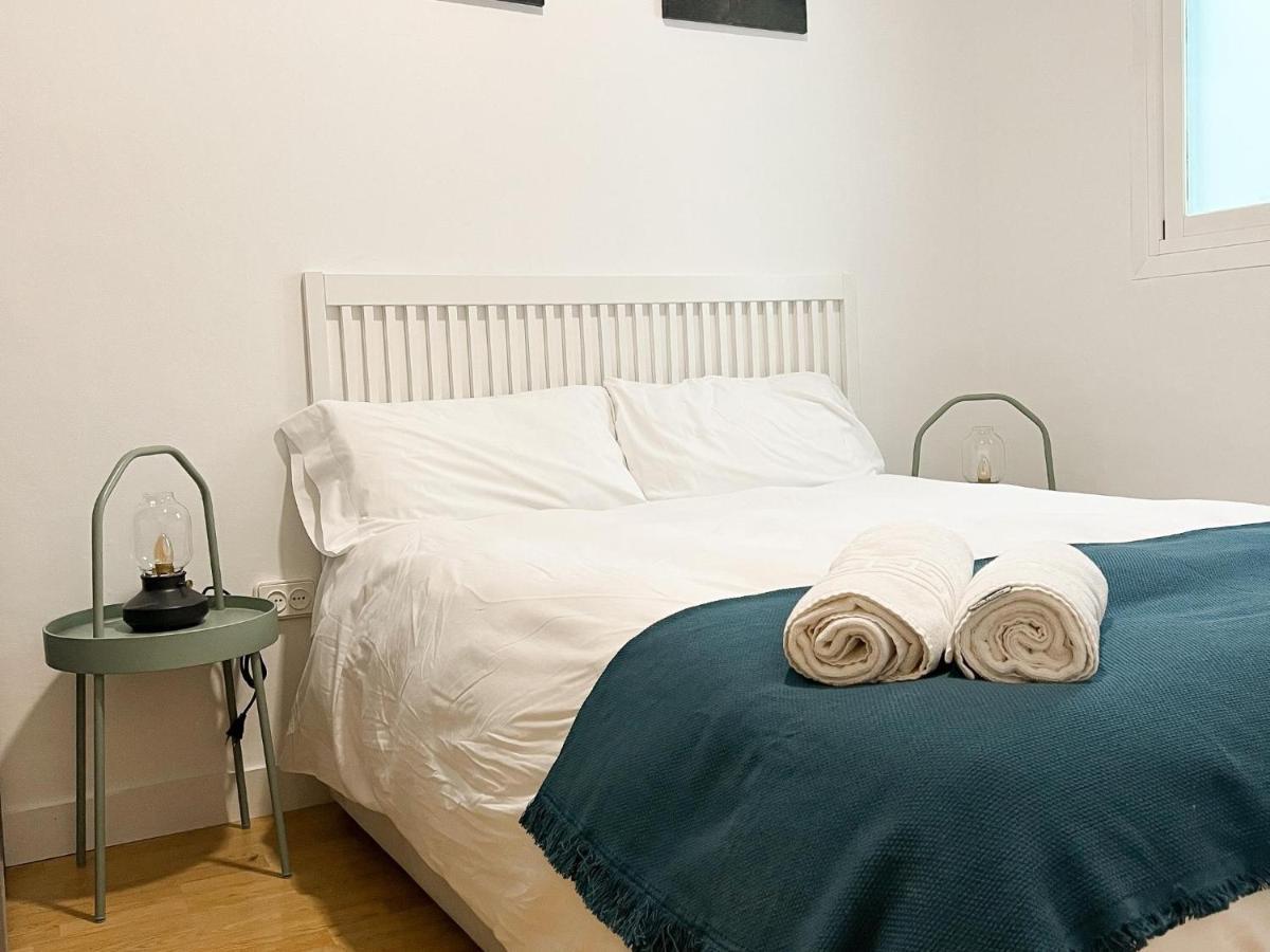 La Ronda De Segovia Appartement Madrid Buitenkant foto
